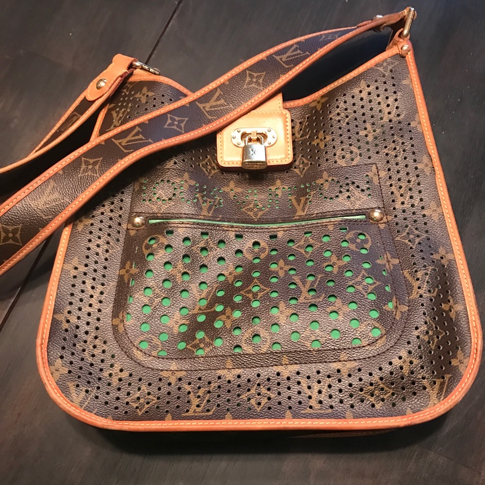 Authentic Green Musette Louis Vuitton